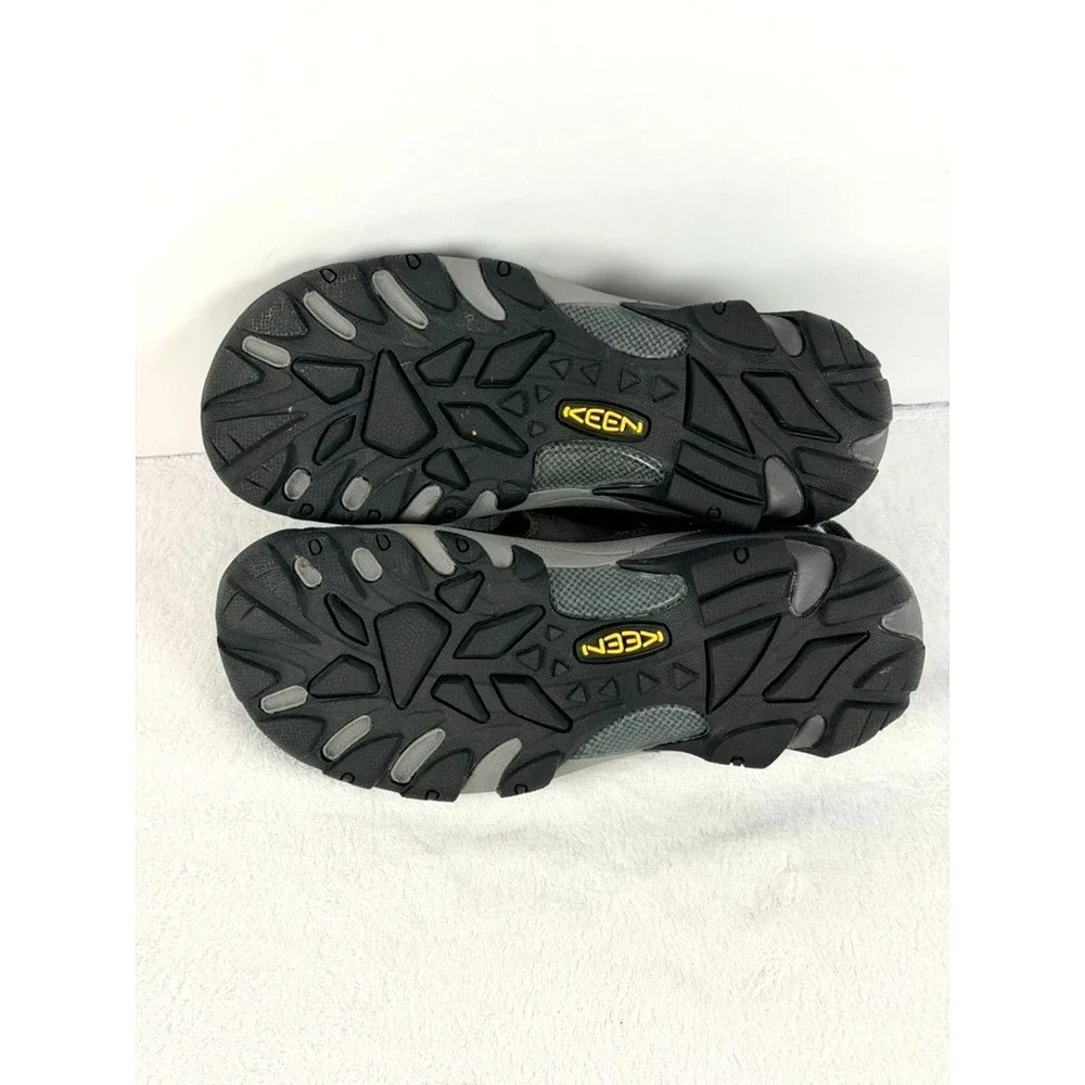 KEEN Newport H2 Men's Hiking Sandals Olive Green Closed Toe Size 8.5 US